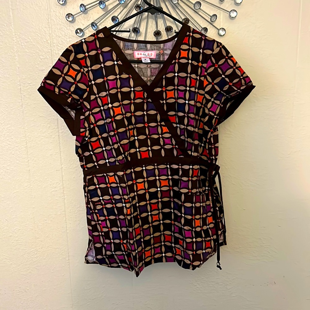 Koi scrub top